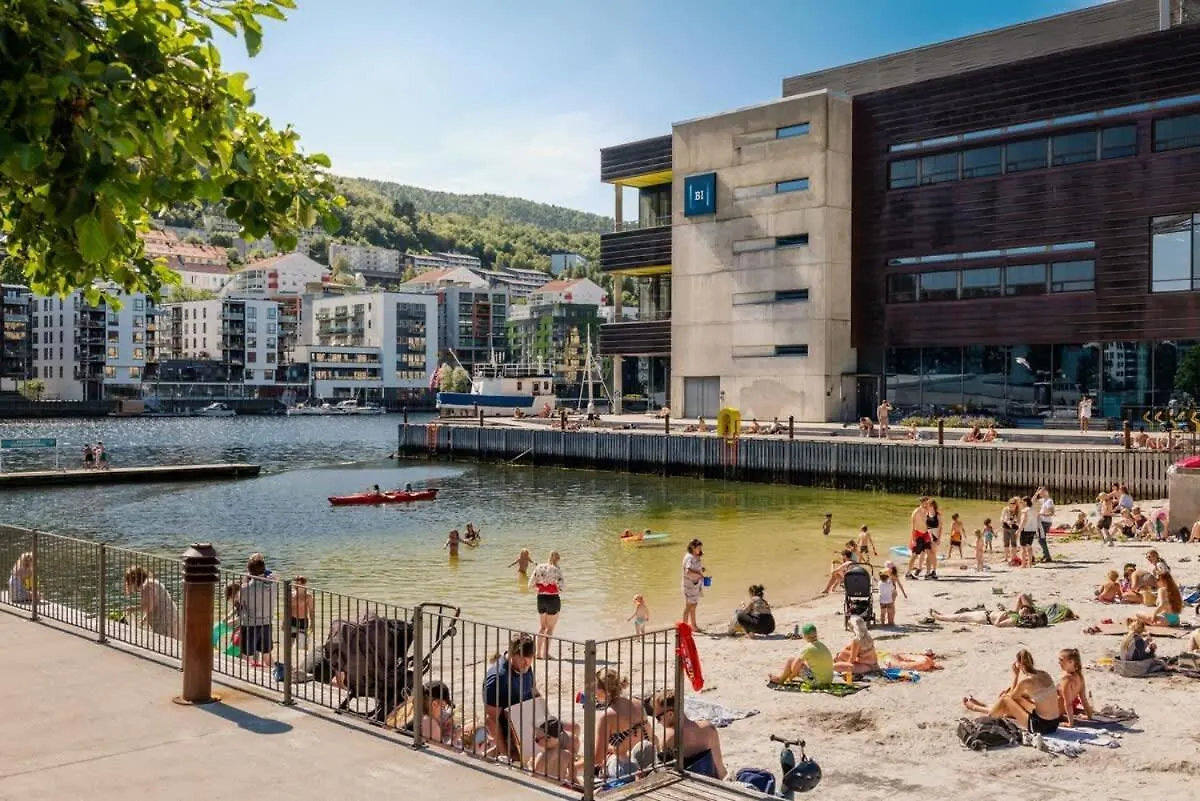 City Center Terrace In Quiet Backyard - Stylish Μπέργκεν Σπίτι διακοπών